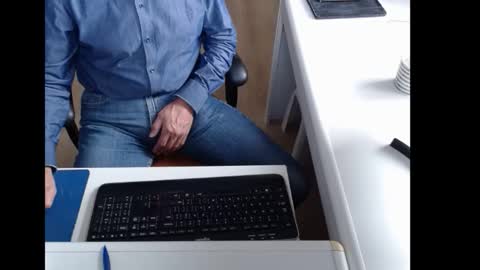 Snapshot of dutchpornking2 chatting on October 16, 8:22 am dutchpornking2 online show from October 16, 8:22 am