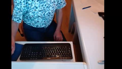 Snapshot of dutchpornking2 chatting on September 28, 6:39 pm dutchpornking2 online show from September 28, 6:39 pm