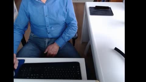 Snapshot of dutchpornking2 chatting on October 11, 7:56 am dutchpornking2 online show from October 11, 7:56 am