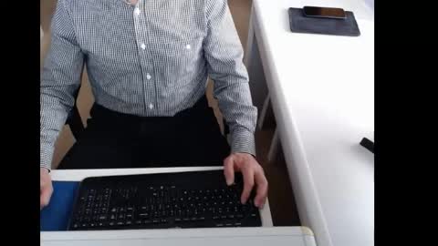 dutchpornking2 online show from April 21, 6:08 am