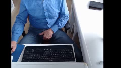 Snapshot of dutchpornking2 chatting on September 25, 9:19 am dutchpornking2 online show from September 25, 9:19 am