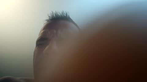 dwadek081704 online show from February 7, 1:25 am