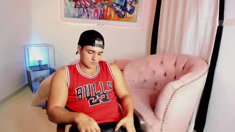 dwayne_esteven10 online show from January 31, 10:08 pm