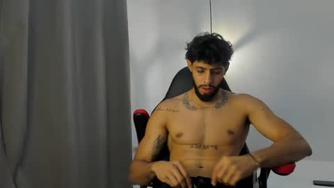 DWAYNIE online show from March 2, 2:08 am