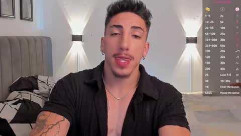 Snapshot of dylan_spencer chatting on January 5, 9:25 pm Bryan model independient online show from January 5, 9:25 pm