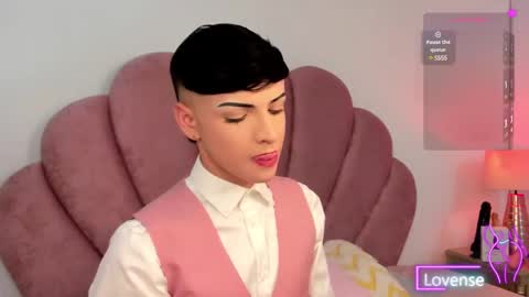 dylan_turner_ online show from February 22, 9:21 pm