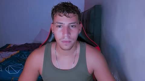 yohe online show from April 2, 10:39 pm