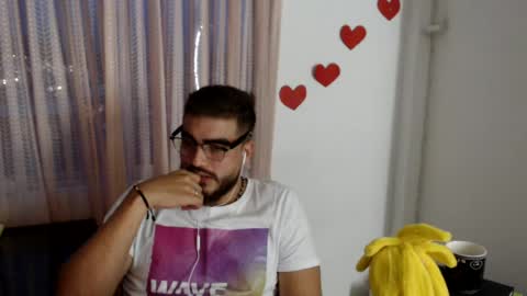 dylanhot10 online show from July 9, 11:30 pm