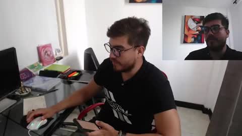 dylanhot10 online show from December 3, 7:00 pm