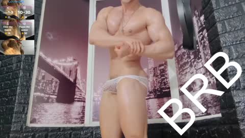 Snapshot of dylanlenox chatting on January 29, 12:45 pm Dylan online show from January 29, 12:45 pm