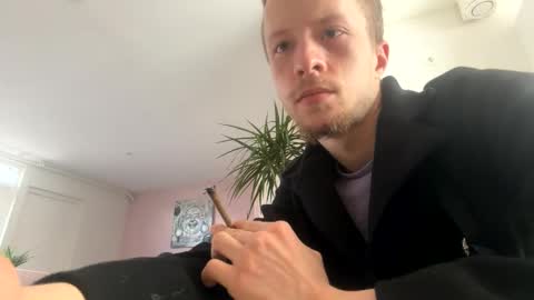dylanpater4 online show from May 7, 11:54 am