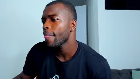 Dylan Taylor online show from April 22, 12:32 pm