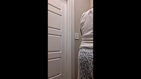 eatituppart2 online show from April 5, 5:20 pm