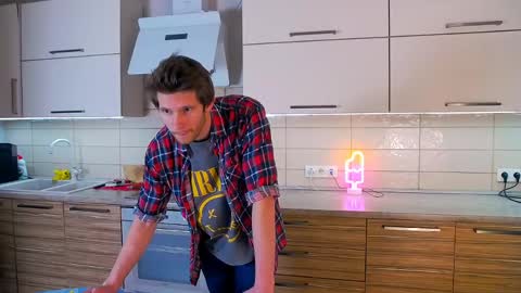 eddie_baker online show from April 23, 7:27 pm