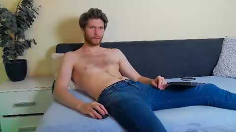 eddie_baker online show from June 9, 1:29 am