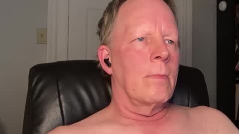 Eddy online show from April 10, 2:40 am