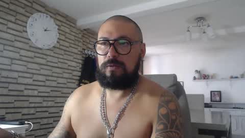 edgarram83 online show from September 29, 7:10 pm