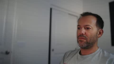 Snapshot of edge_masters chatting on October 6, 11:53 pm EdgeM online show from October 6, 11:53 pm