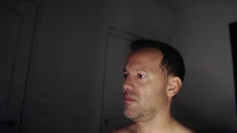 Snapshot of edge_masters chatting on September 14, 5:20 am EdgeM online show from September 14, 5:20 am