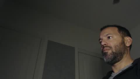 Snapshot of edge_masters chatting on December 27, 1:22 am EdgeM online show from December 27, 1:22 am