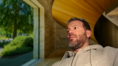 Snapshot of edge_masters chatting on March 7, 12:48 am EdgeM online show from March 7, 12:48 am