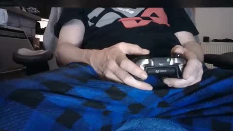 edged biker online show from March 29, 12:00 am