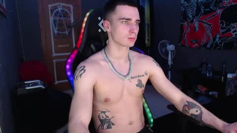 Eduar online show from January 19, 5:07 pm