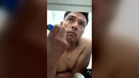 eduardo0084 online show from April 6, 2:52 am