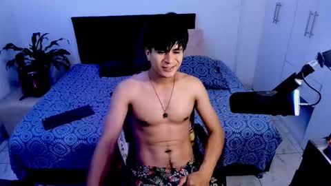 eiden_allenx1 online show from September 22, 3:11 pm