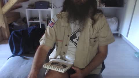 eighthundredeightyeight online show from September 11, 8:57 am