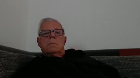 Snapshot of eisbaer1957 chatting on October 19, 7:22 am eisbaer1957 online show from October 19, 7:22 am