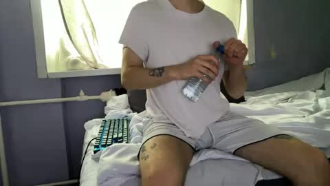 Eitan online show from April 28, 9:36 am