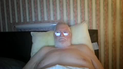 Snapshot of eketman1964 chatting on September 29, 11:00 pm eketman1964 online show from September 29, 11:00 pm