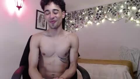 xoxo online show from December 23, 11:49 pm