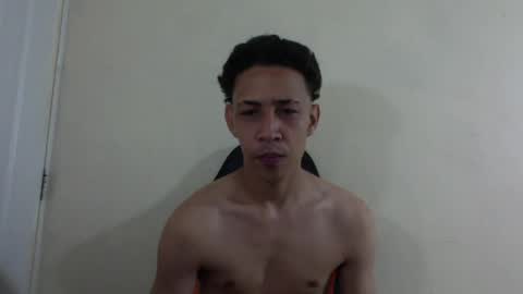 Instagram BelowAbajo online show from April 15, 2:33 am