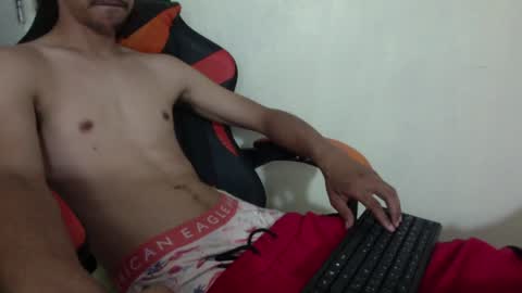 Instagram BelowAbajo online show from March 20, 7:29 pm