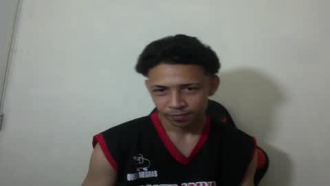 Instagram BelowAbajo online show from April 18, 3:08 am