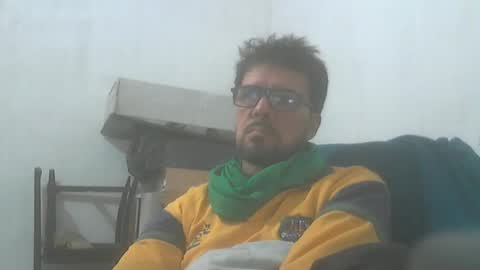 el_principe_veryhot online show from April 26, 4:54 am