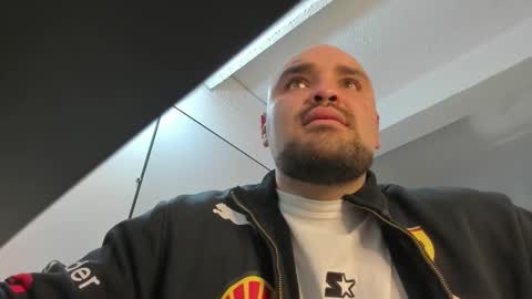 Elian online show from December 1, 7:50 pm