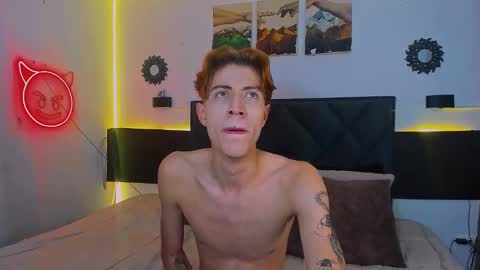 Snapshot of eliann_adam chatting on February 3, 6:02 am eliann_adam online show from February 3, 6:02 am