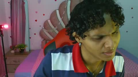 elio_fox online show from April 20, 11:57 am
