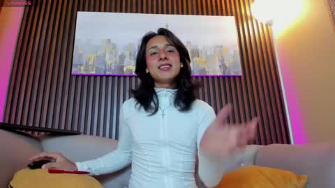 Elisa Sue online show from April 22, 2:51 am