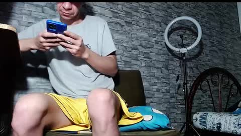 Snapshot of eljeorge_hott chatting on March 12, 10:05 am JORGE BENITEZ online show from March 12, 10:05 am
