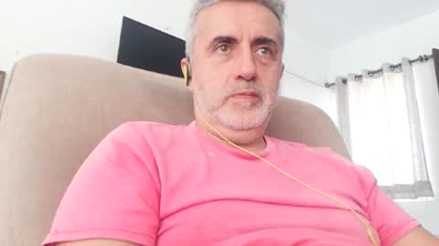 Snapshot of elmejorfvb2 chatting on February 17, 5:43 pm fer online show from February 17, 5:43 pm