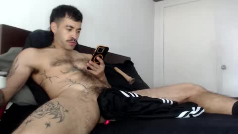 elputoquetegusta online show from April 22, 9:19 pm