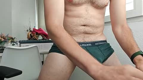 elrubiyo25 online show from July 22, 12:19 pm