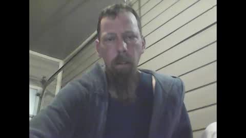 elwooood7 online show from December 23, 11:36 am