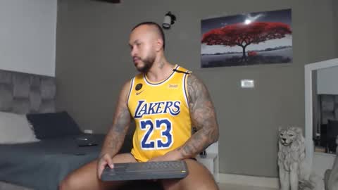 emanuelspencer online show from May 24, 4:07 am