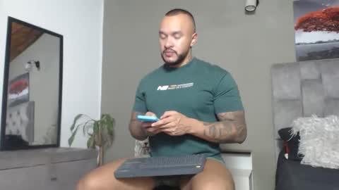 emanuelspencer online show from November 10, 2:16 am