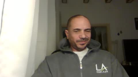 Ariel online show from February 20, 4:28 am